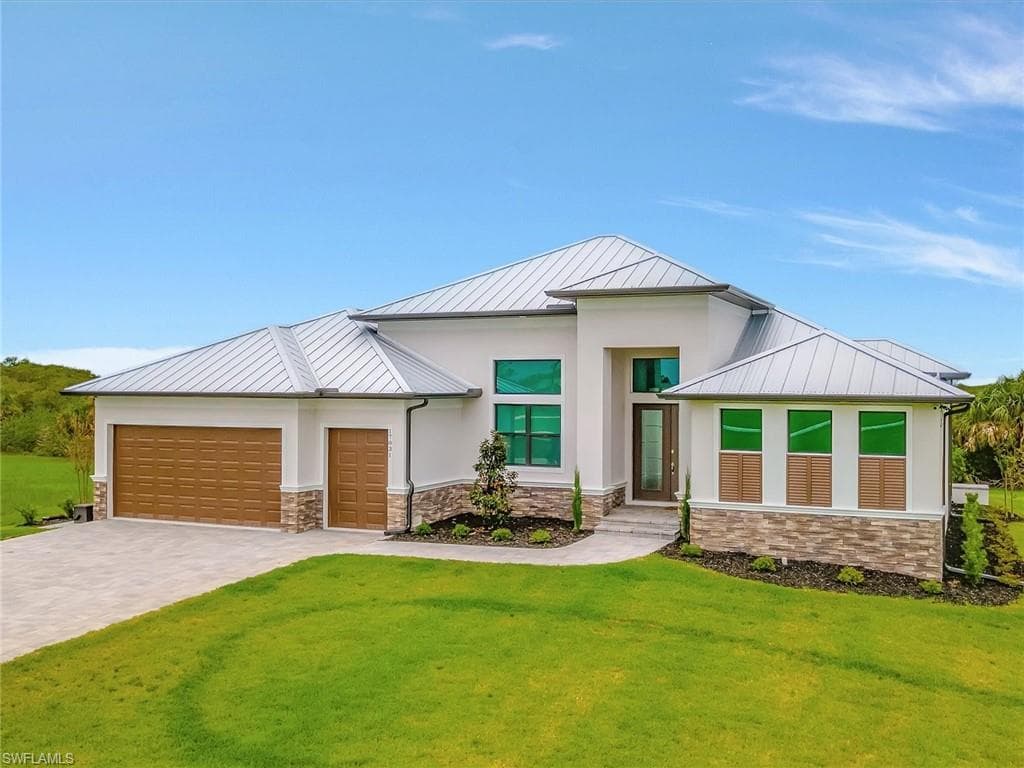 17031 Espana CIR PUNTA GORDA, FL 33955