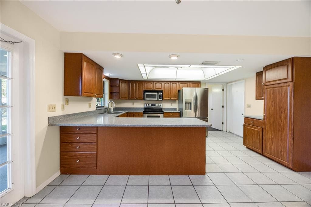 18262 Huckleberry RD FORT MYERS, FL 33967