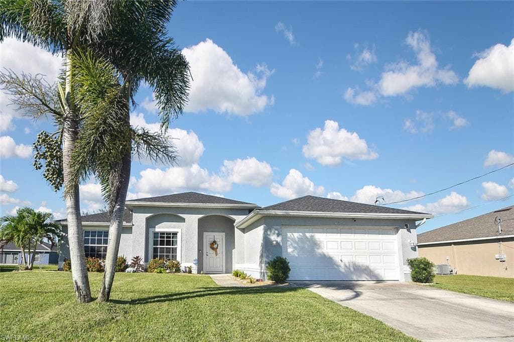 4310 NE 21st CT CAPE CORAL, FL 33909