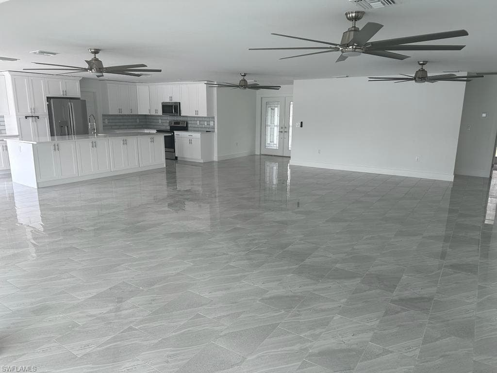 126 Pinehurst CIR