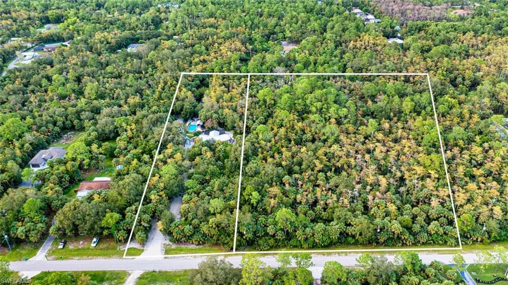 211 14th AVE NW NAPLES, FL 34120