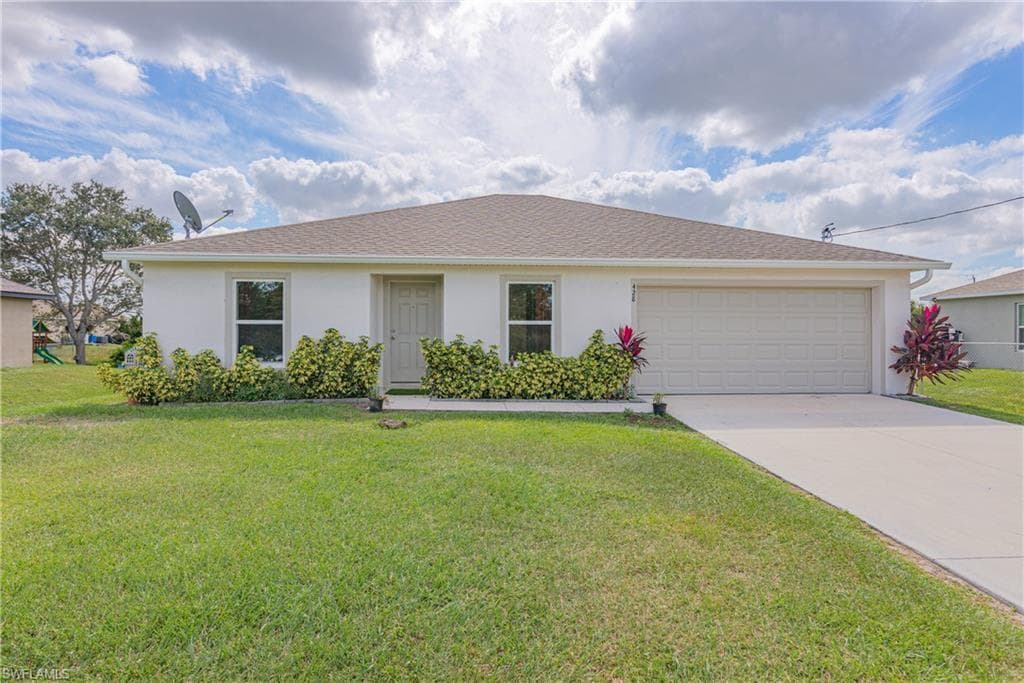 428 Piedmont ST LEHIGH ACRES, FL 33974