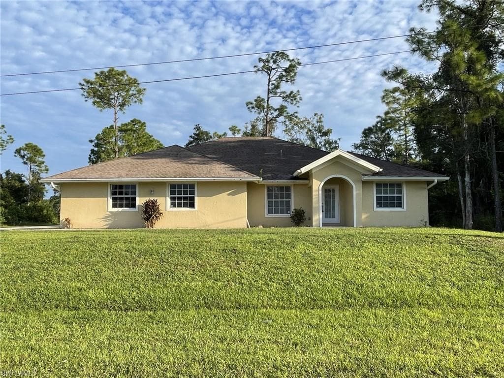 5330 Beck ST LEHIGH ACRES, FL 33971