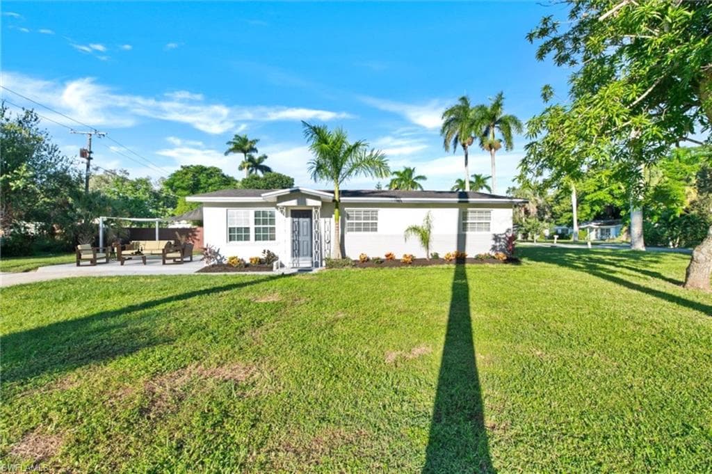 152 Prospect AVE FORT MYERS, FL 33905
