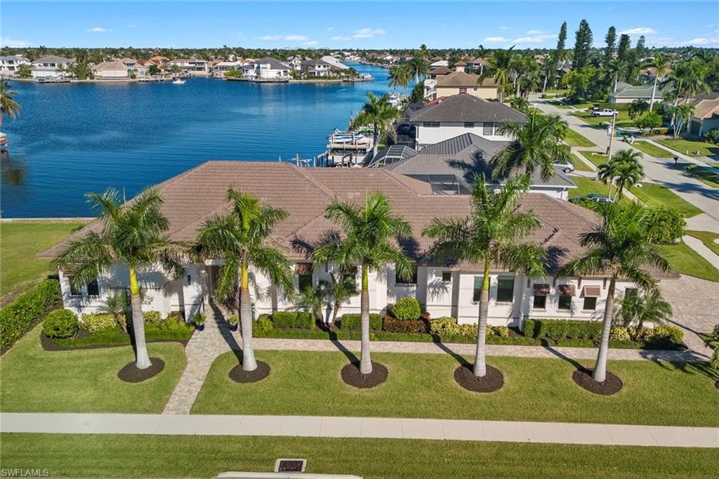 1000 Fieldstone DR MARCO ISLAND, FL 34145