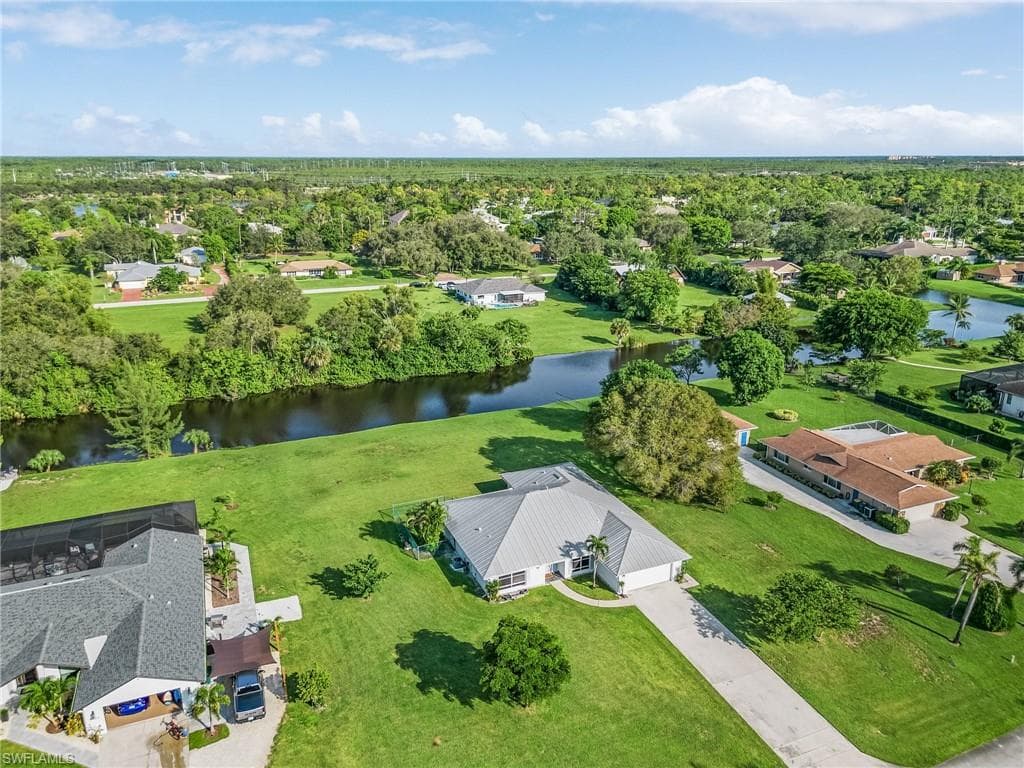9580 Summer PL NAPLES, FL 34109