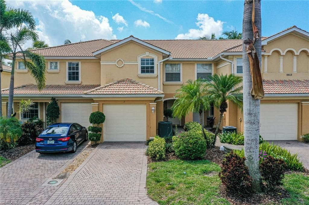 9813 Foxhall WAY 2 ESTERO, FL 33928