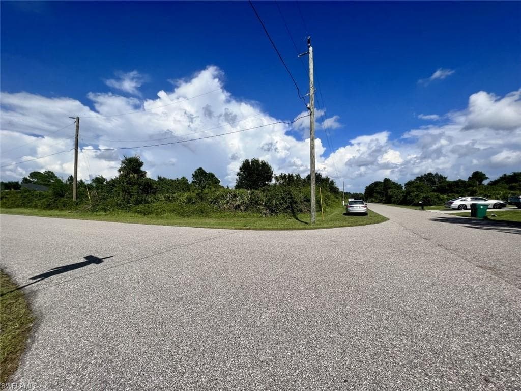 13040 Deepwoods AVE PORT CHARLOTTE, FL 33981