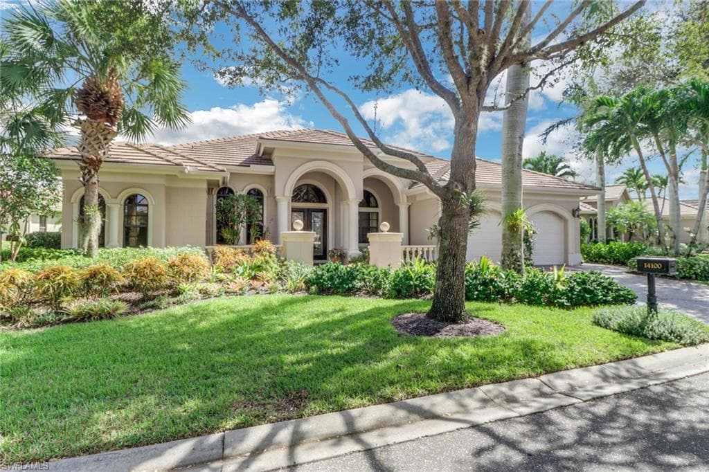 14100 Ventanas CT BONITA SPRINGS, FL 34135
