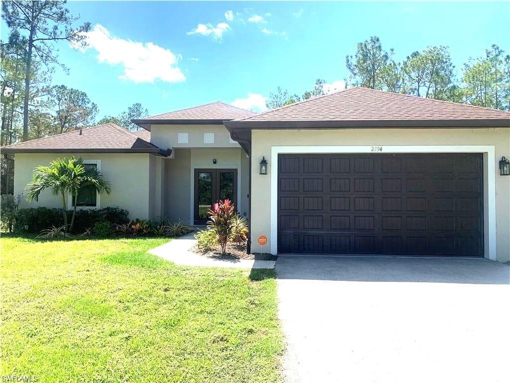 2394 52nd AVE NE NAPLES, FL 34120