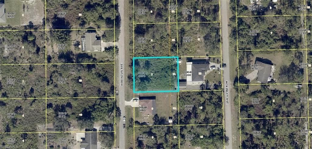 1112 Hibiscus AVE LEHIGH ACRES, FL 33972