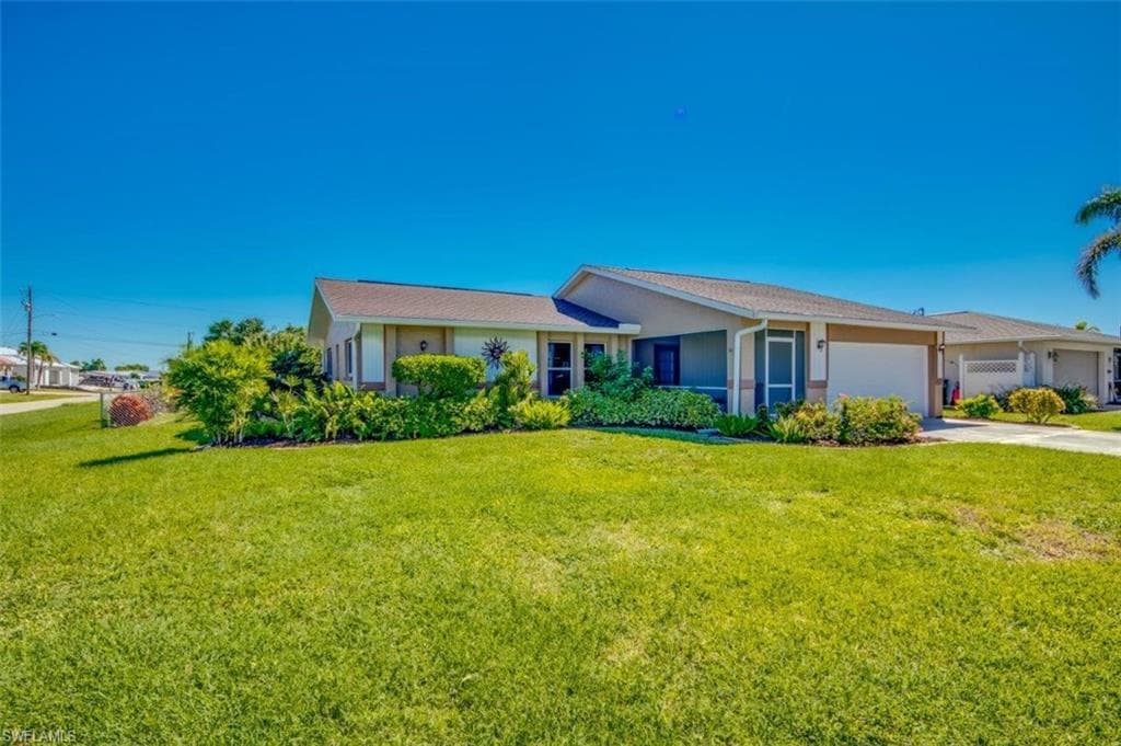 3015 SE 5th PL CAPE CORAL, FL 33904
