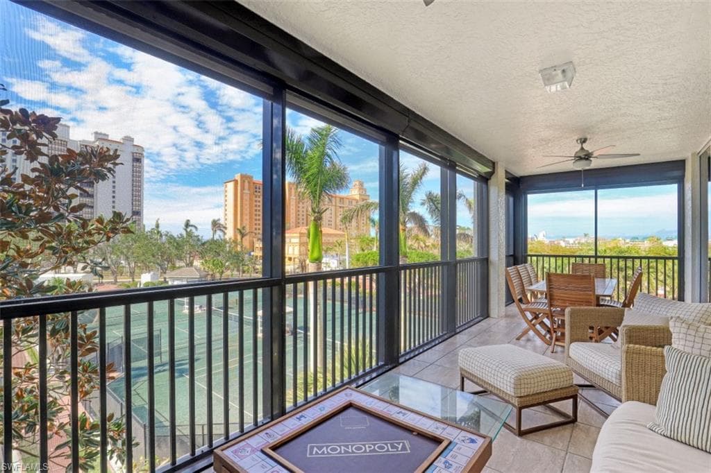 8720 Bay Colony DR 304 NAPLES, FL 34108