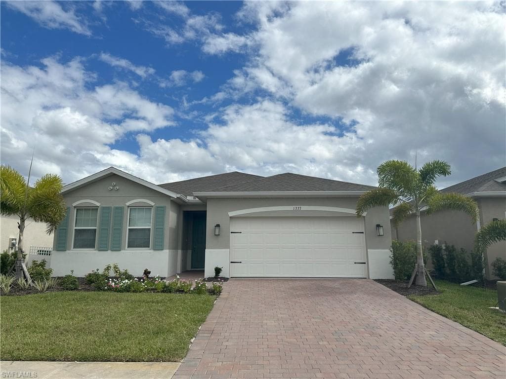 1337 Remington Trace DR PORT CHARLOTTE, FL 33953