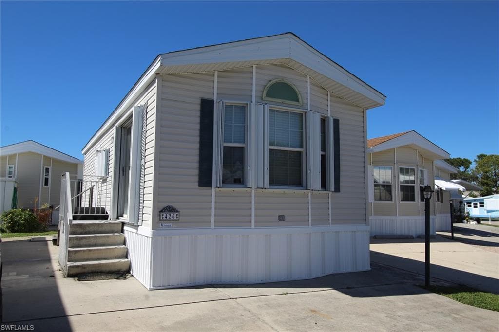 426 Montreal WAY ROCKLEDGE, MS 39255