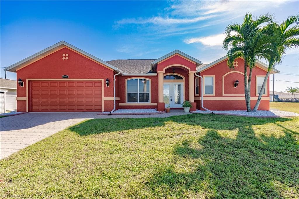 1909 NE 1st PL CAPE CORAL, FL 33909