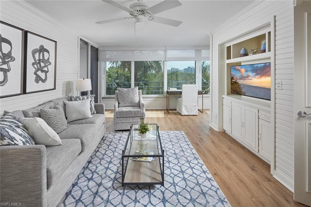 5555 Heron Point DR 302 NAPLES, FL 34108
