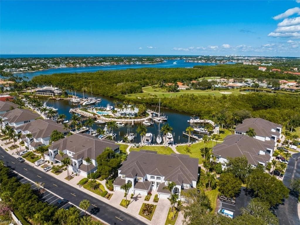 1765 Gulfstar DR S 504 NAPLES, FL 34112