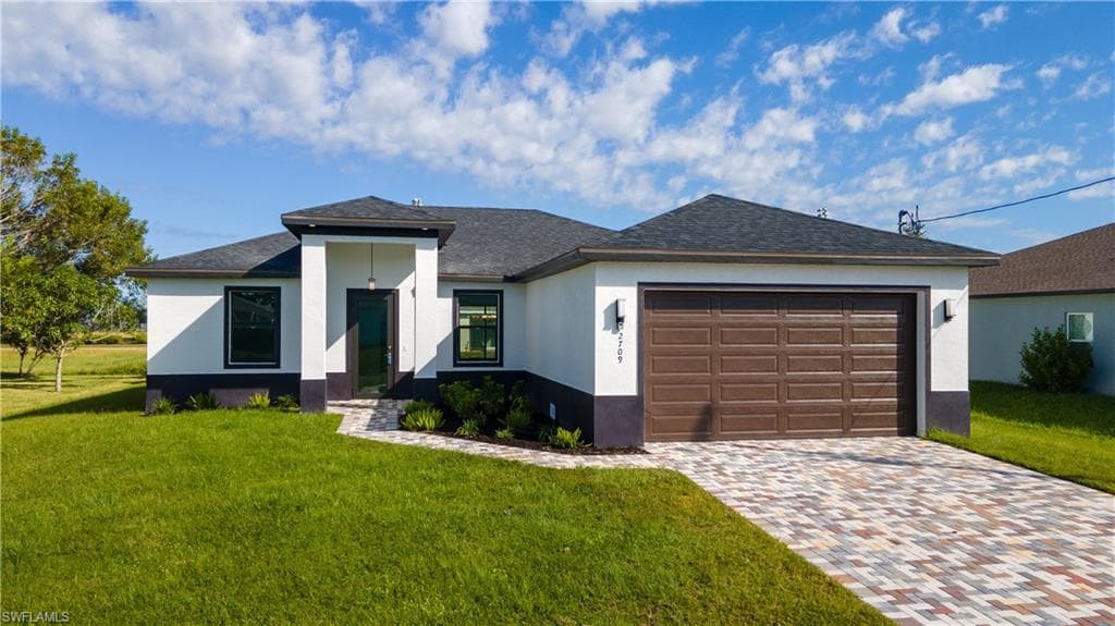 2709 SW 4th TER CAPE CORAL, FL 33991