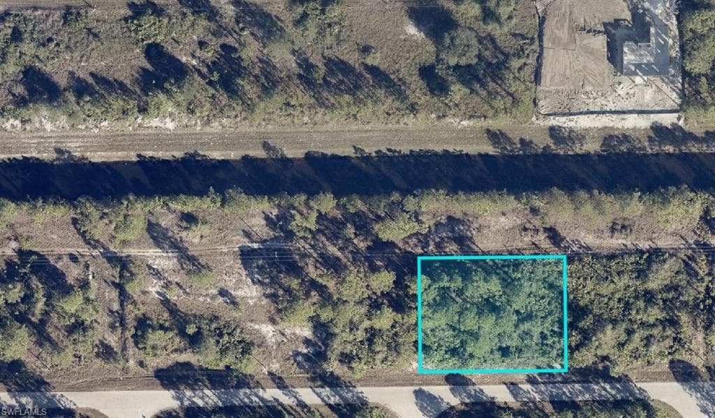 1023 Gladys ST LEHIGH ACRES, FL 33974