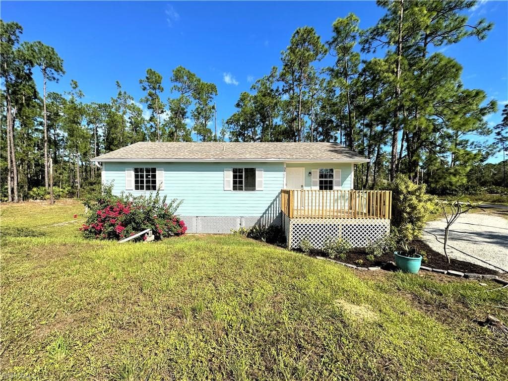 3507 E 9th ST LEHIGH ACRES, FL 33972