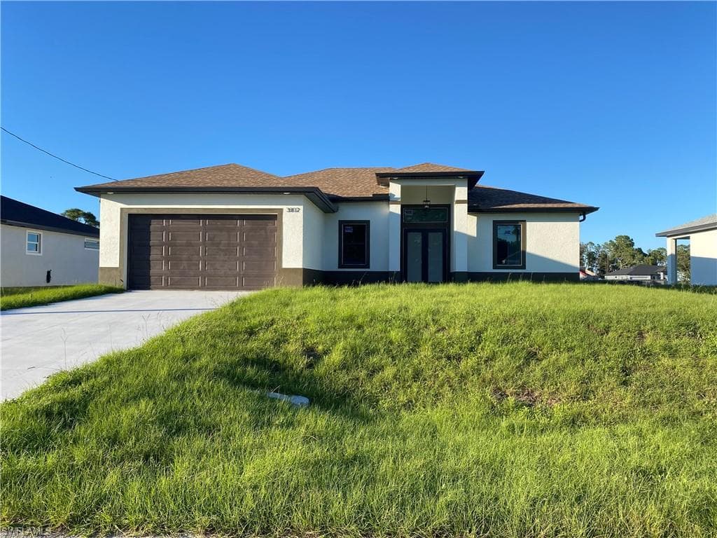 3812 16th ST W LEHIGH ACRES, FL 33971