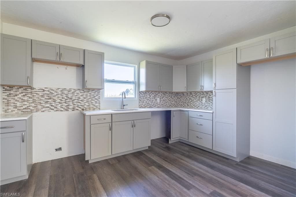 3513 Jeffcott ST FORT MYERS, FL 33916
