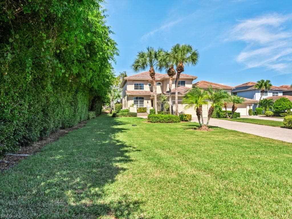 6021 Ashford LN NAPLES, FL 34110