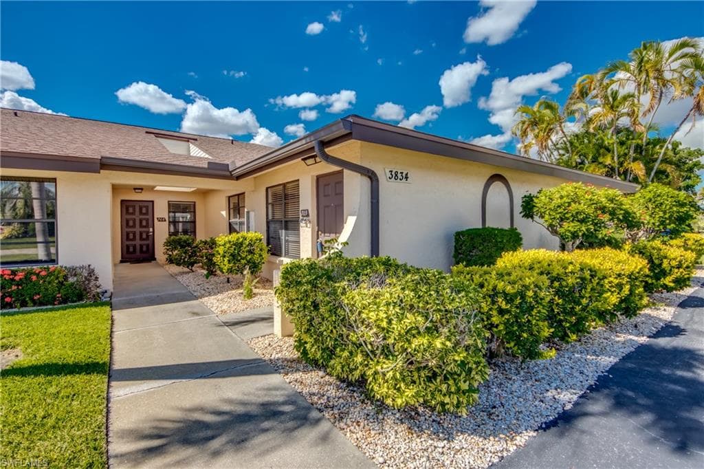 3834 SE 11th PL 709 CAPE CORAL, FL 33904