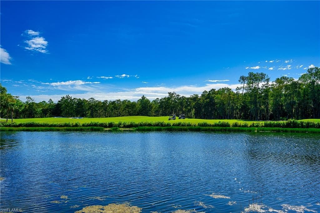 3760 Sawgrass WAY 3511 NAPLES, FL 34112