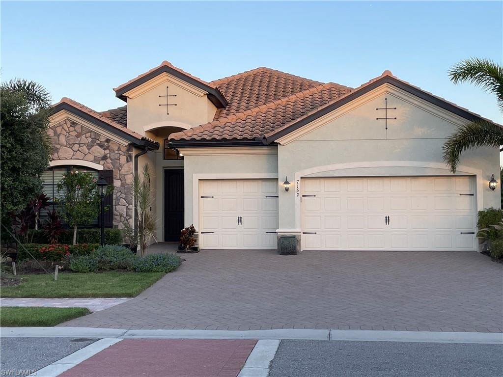 7162 Whittlebury TRL BRADENTON, FL 34202