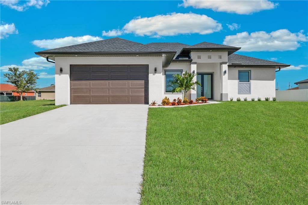 2801 NE 4th PL CAPE CORAL, FL 33909