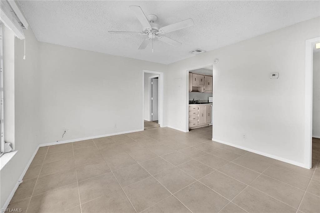 210 Pebble Beach NAPLES, FL 34113