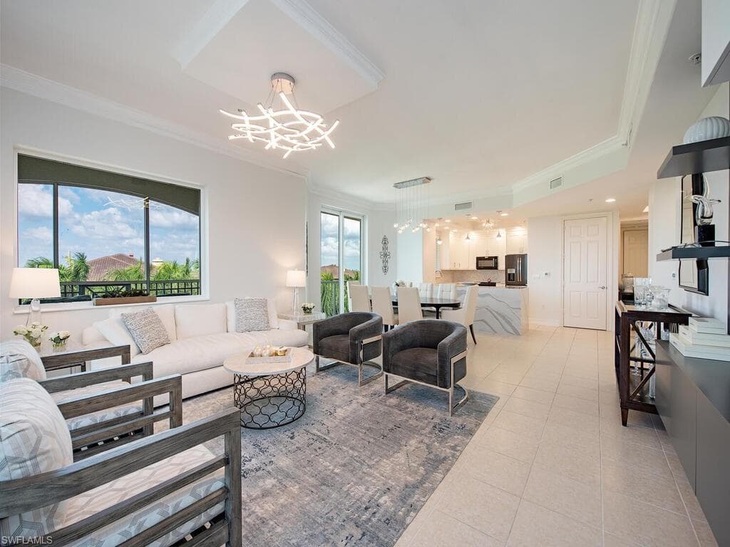 2728 Tiburon BLVD E A-505 NAPLES, FL 34109