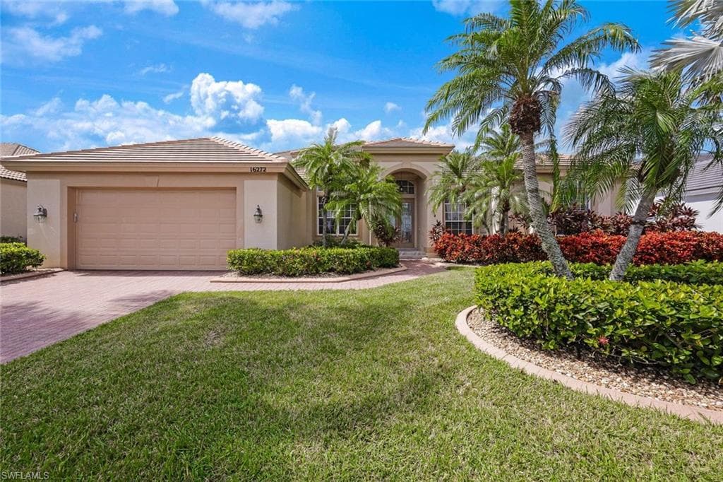 16272 Edgemont DR FORT MYERS, FL 33908