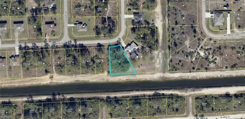 755 Longbow LN LEHIGH ACRES, FL 33972