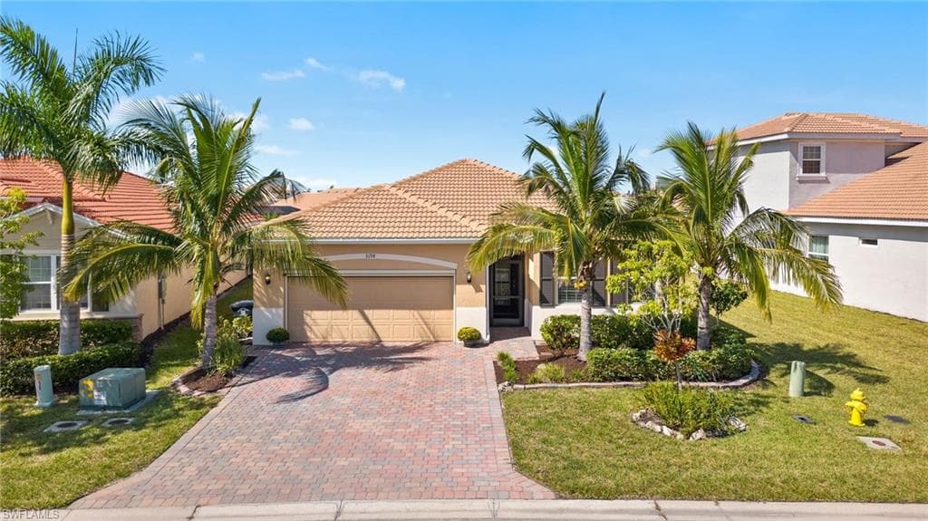 3198 Birchin LN FORT MYERS, FL 33916
