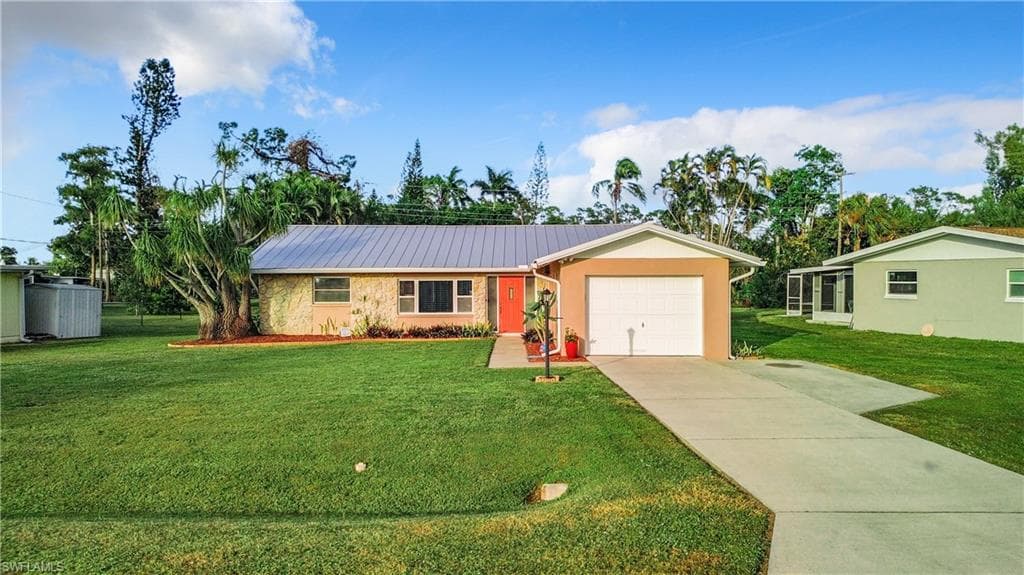 8630 W Park FORT MYERS, FL 33907