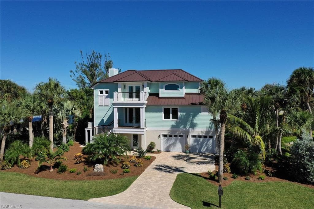 1042 Blue Heron DR SANIBEL, FL 33957
