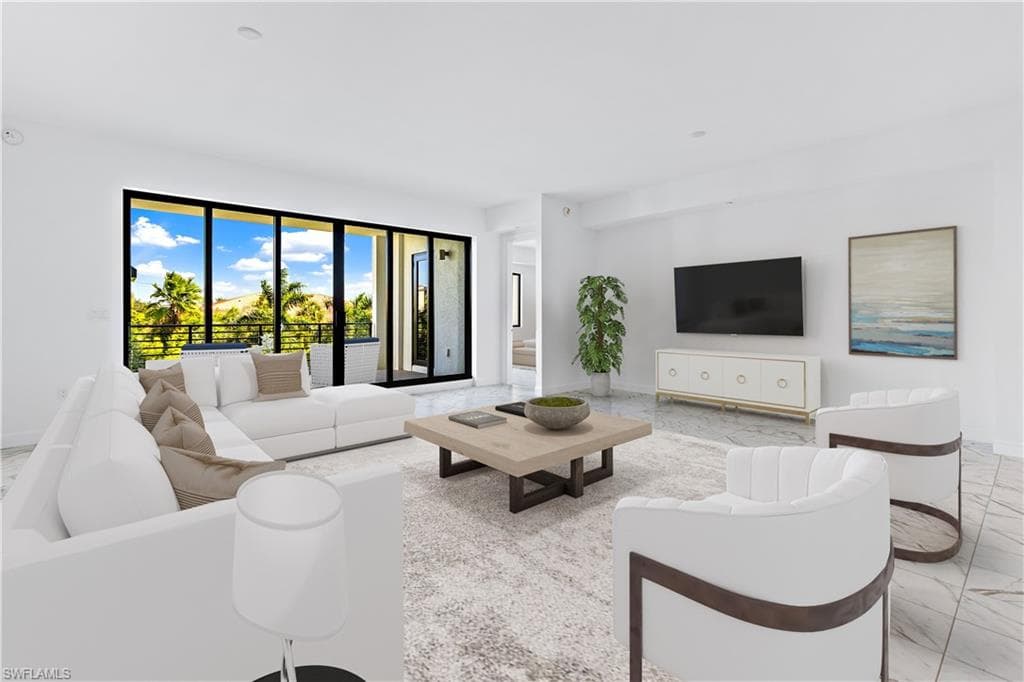 1125 Central AVE 369 NAPLES, FL 34102