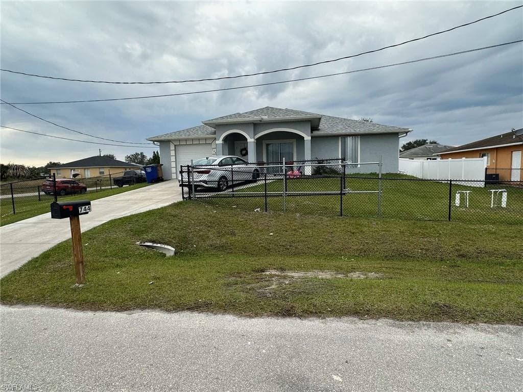 744 Homer AVE S LEHIGH ACRES, FL 33973