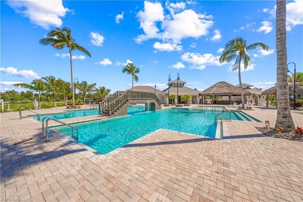 10307 Laguna Ensenada Dr Luckett RD FORT MYERS, FL 33905
