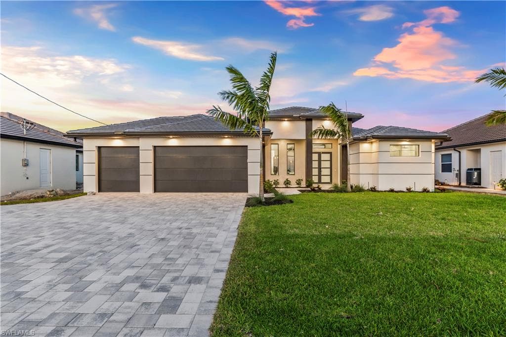 2005 Old Burnt Store RD N CAPE CORAL, FL 33993