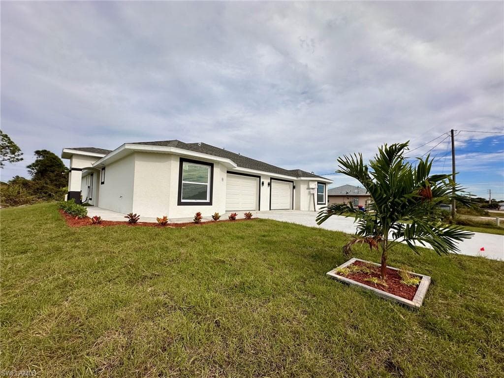 4810 Leonard BLVD S LEHIGH ACRES, FL 33973