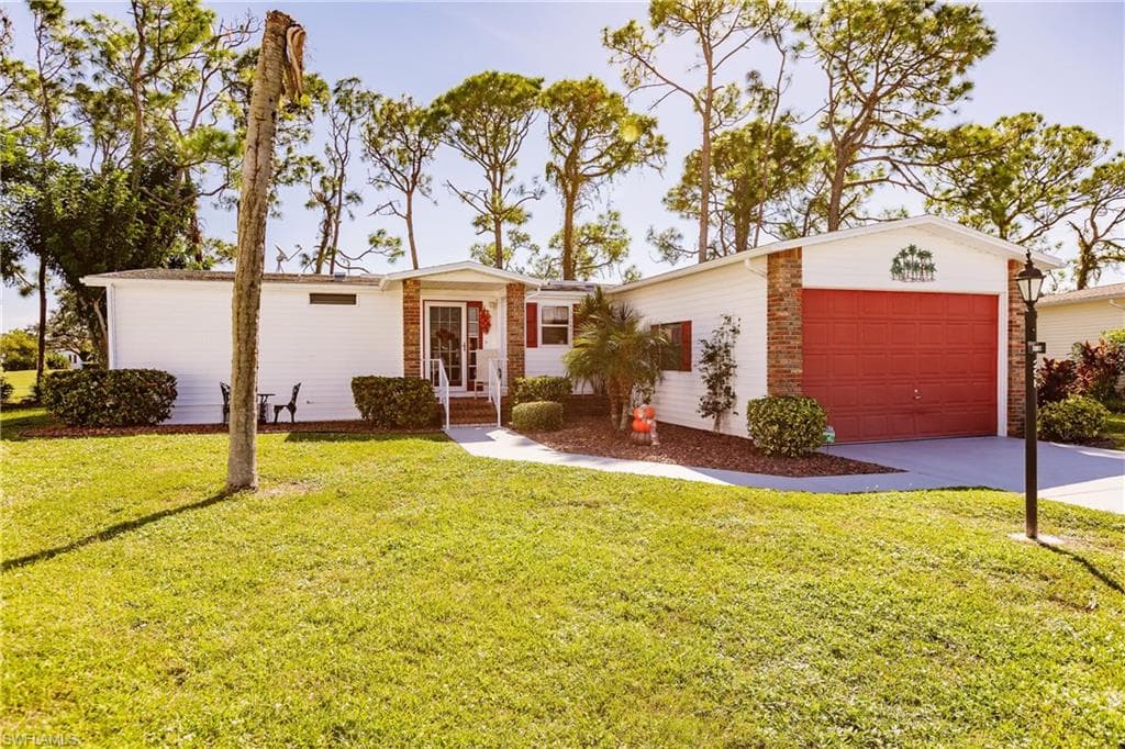 19766 Frenchmans CT NORTH FORT MYERS, FL 33903