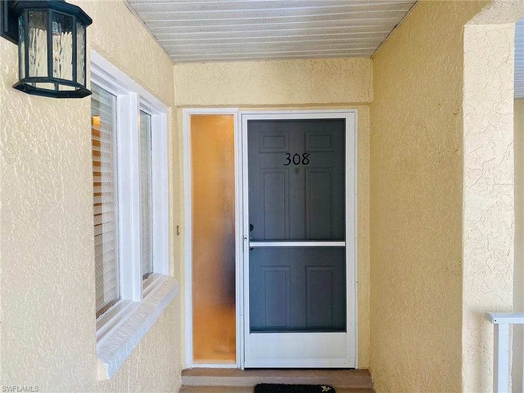 3675 Amberly CIR C308 NAPLES, FL 34112