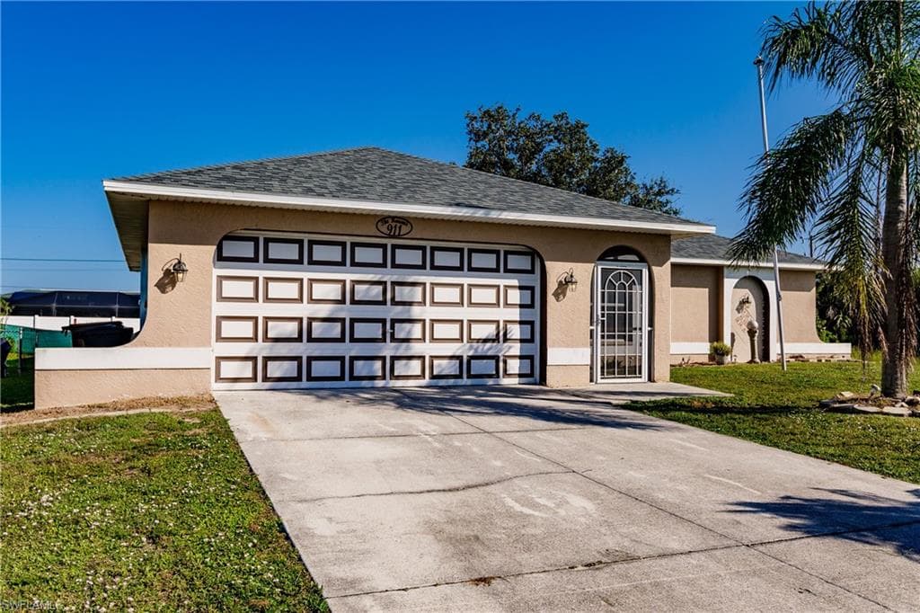 911 NE 19th ST CAPE CORAL, FL 33909