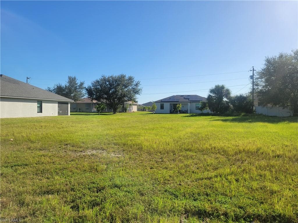 1715 SW 2nd PL CAPE CORAL, FL 33991