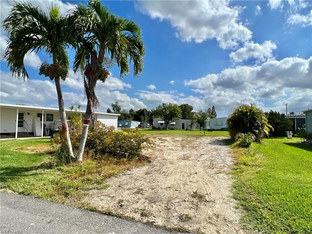 362 Shoreland DR FORT MYERS, FL 33905