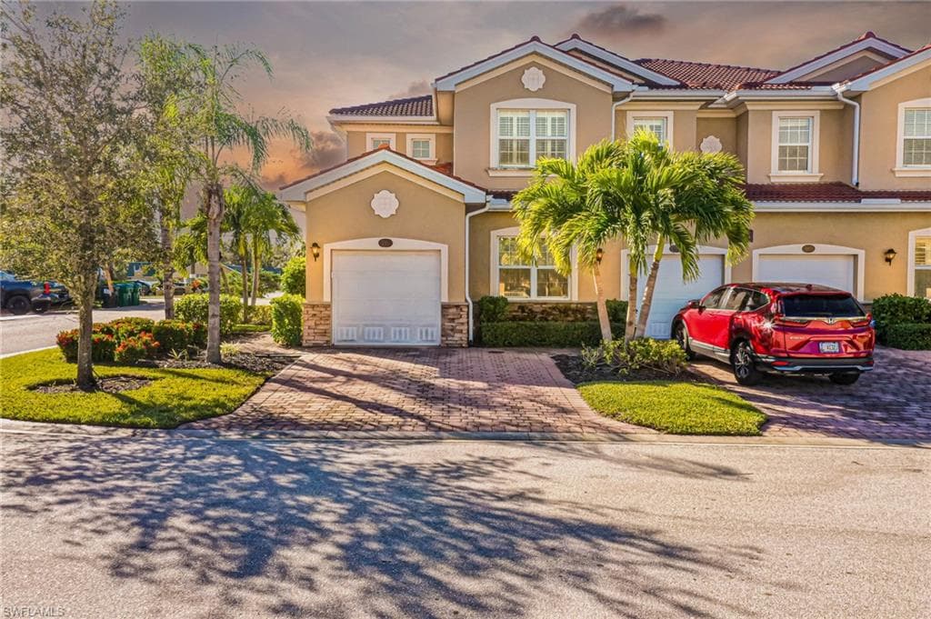 8501 Oakshade CIR 201 FORT MYERS, FL 33919